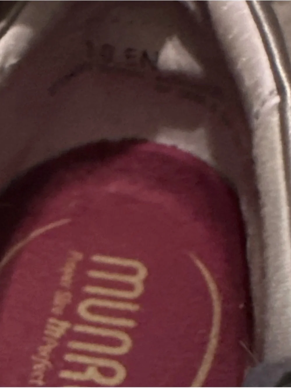 Munro Quilted Lace-Up Sneakers in Metallic Taupe with Maroon Insole Womens 10.5